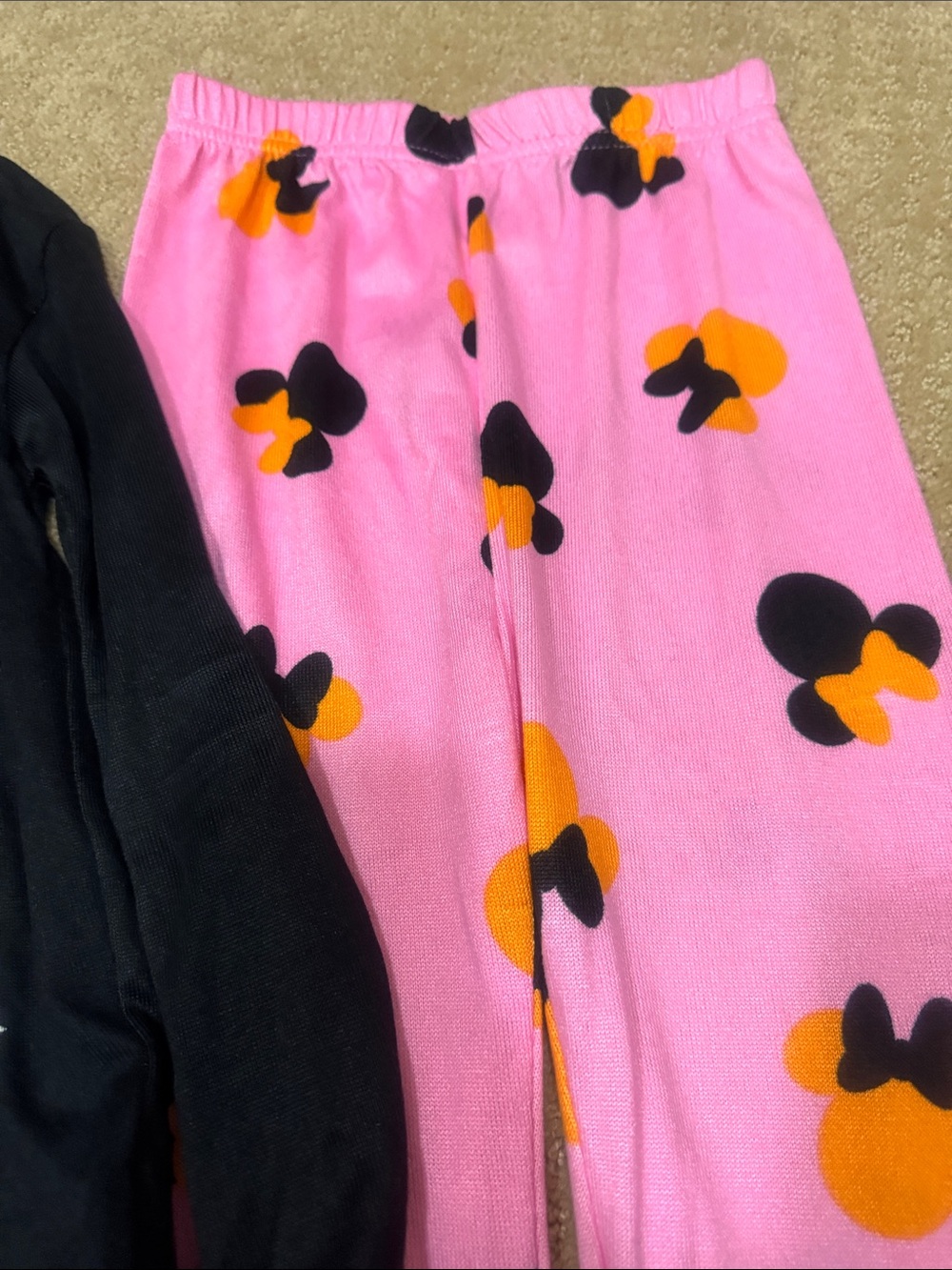 Disney Minnie Mouse Witch Pajama Set - Black & Pink - Picture 4 of 5